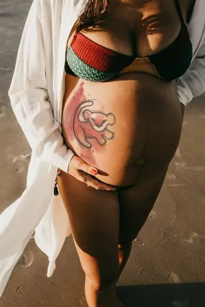 Temporary tattoo idea for a pregnancy belly