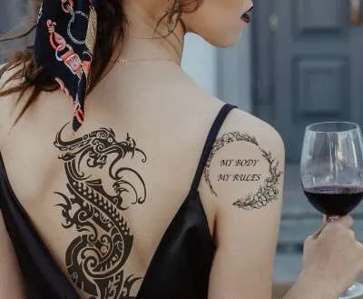 Tatuagem temporária personalizada para o Dia da Mulher
